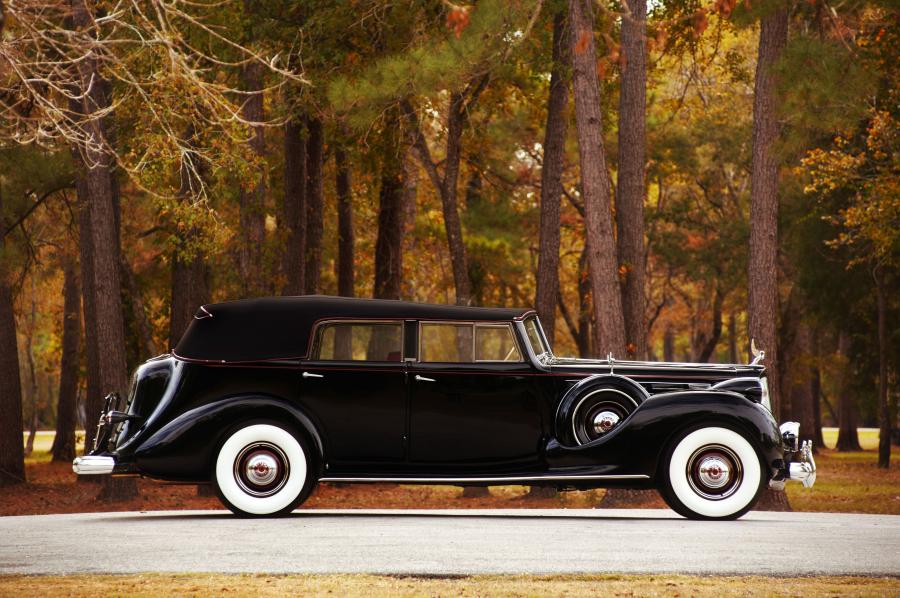  Packard Twelve Convertible Sedan 1938 года  (фото 25 из 42)